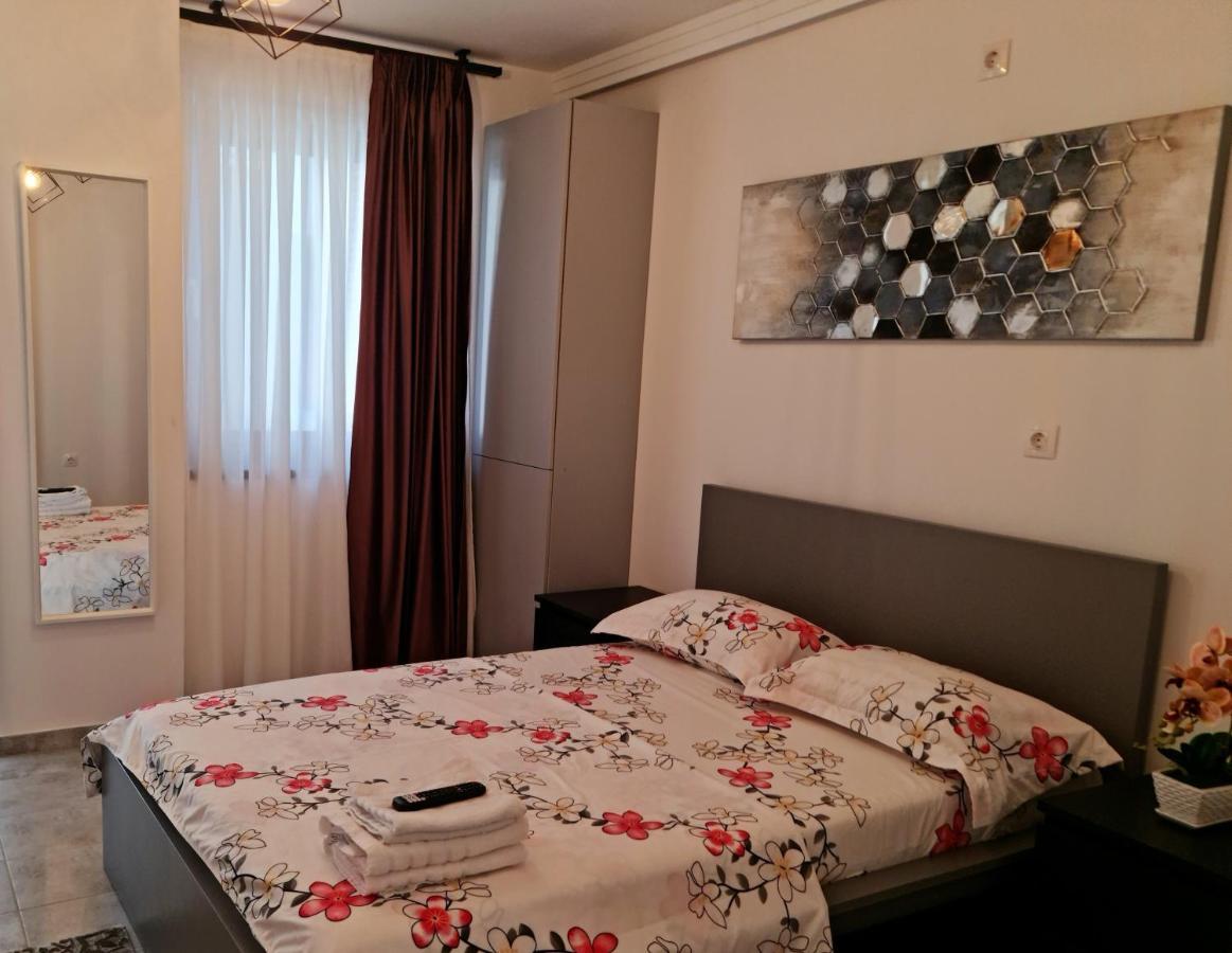 Apartament E'Special No3 Gyulafehérvár Kültér fotó